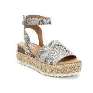 Soda platform faux snakeskin sandal